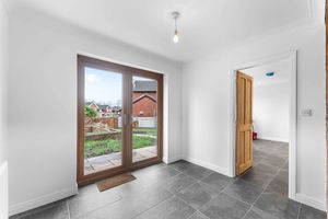 Photo 18- click for photo gallery